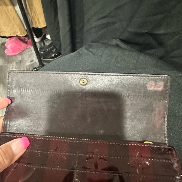 Louis Vuitton Vernis wallet - pre loved 100% authentic - Picture 6 of 13